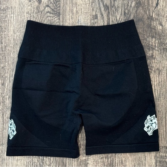 NWOT Darc Sport Everson Seamless Training Shorts | Small - Black - Picture 1 of 3